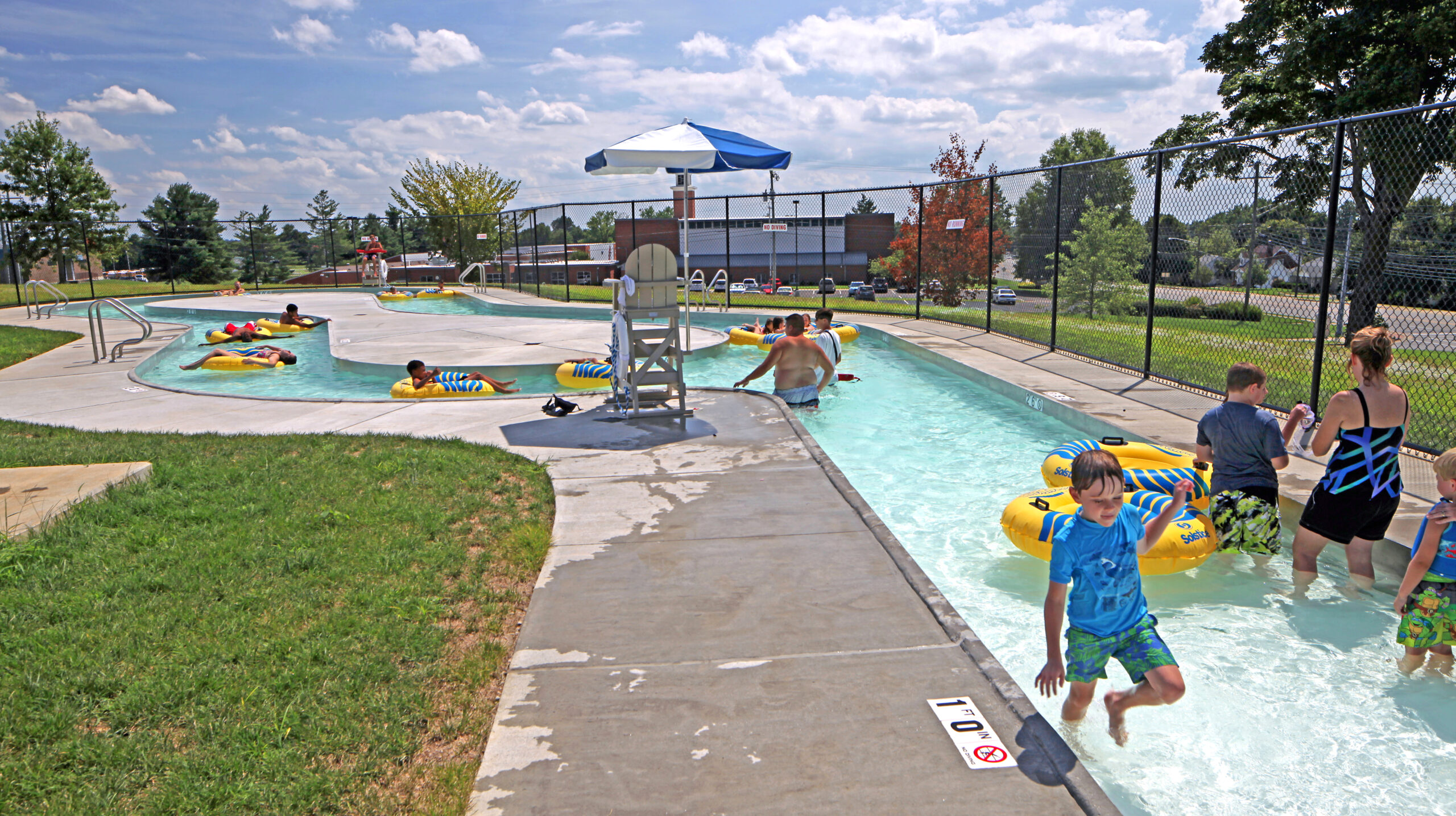 AQ 0100-005 American Legion Pool, Elizabethtown, KY