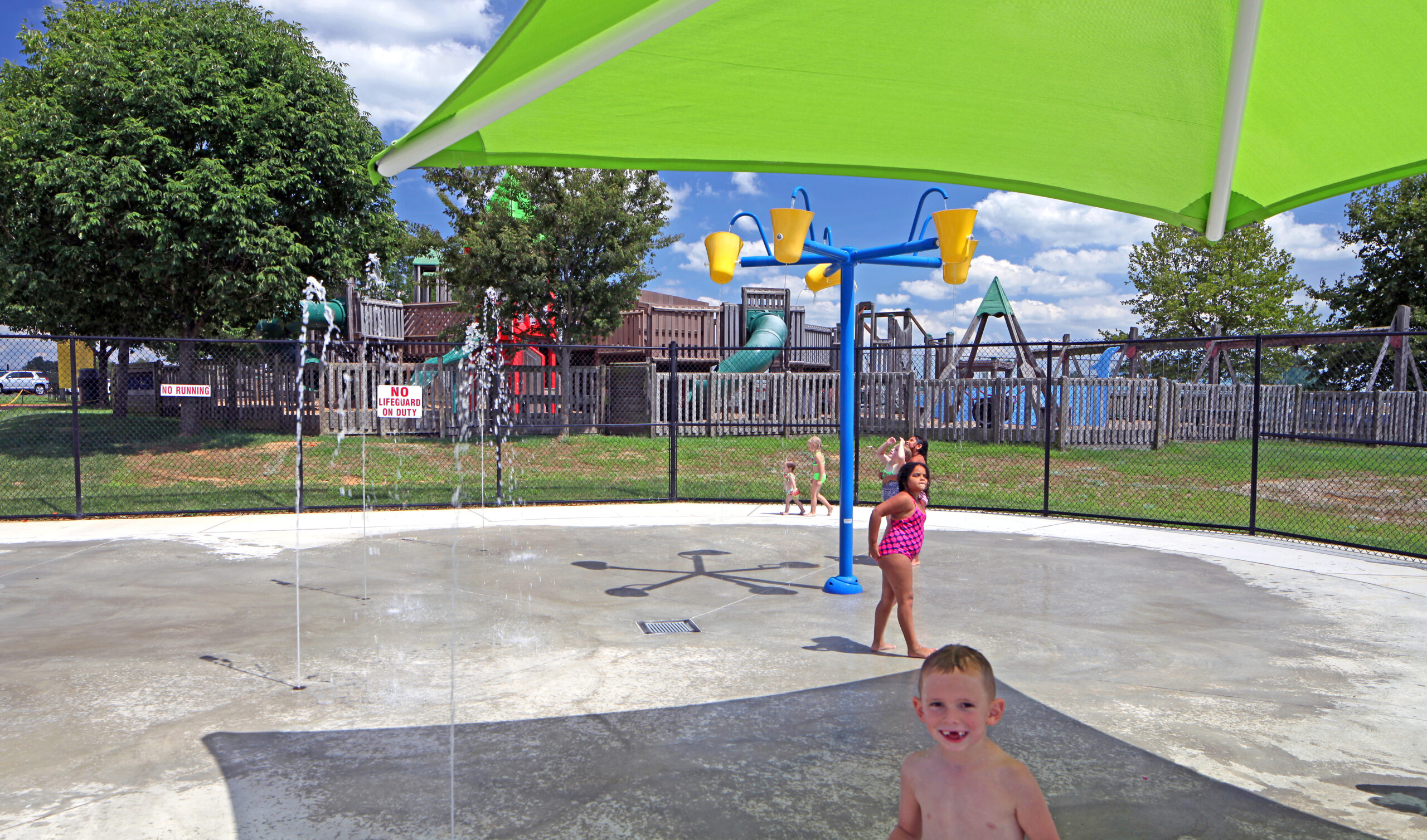 AQ 0100-016 American Legion Pool, Elizabethtown, KY