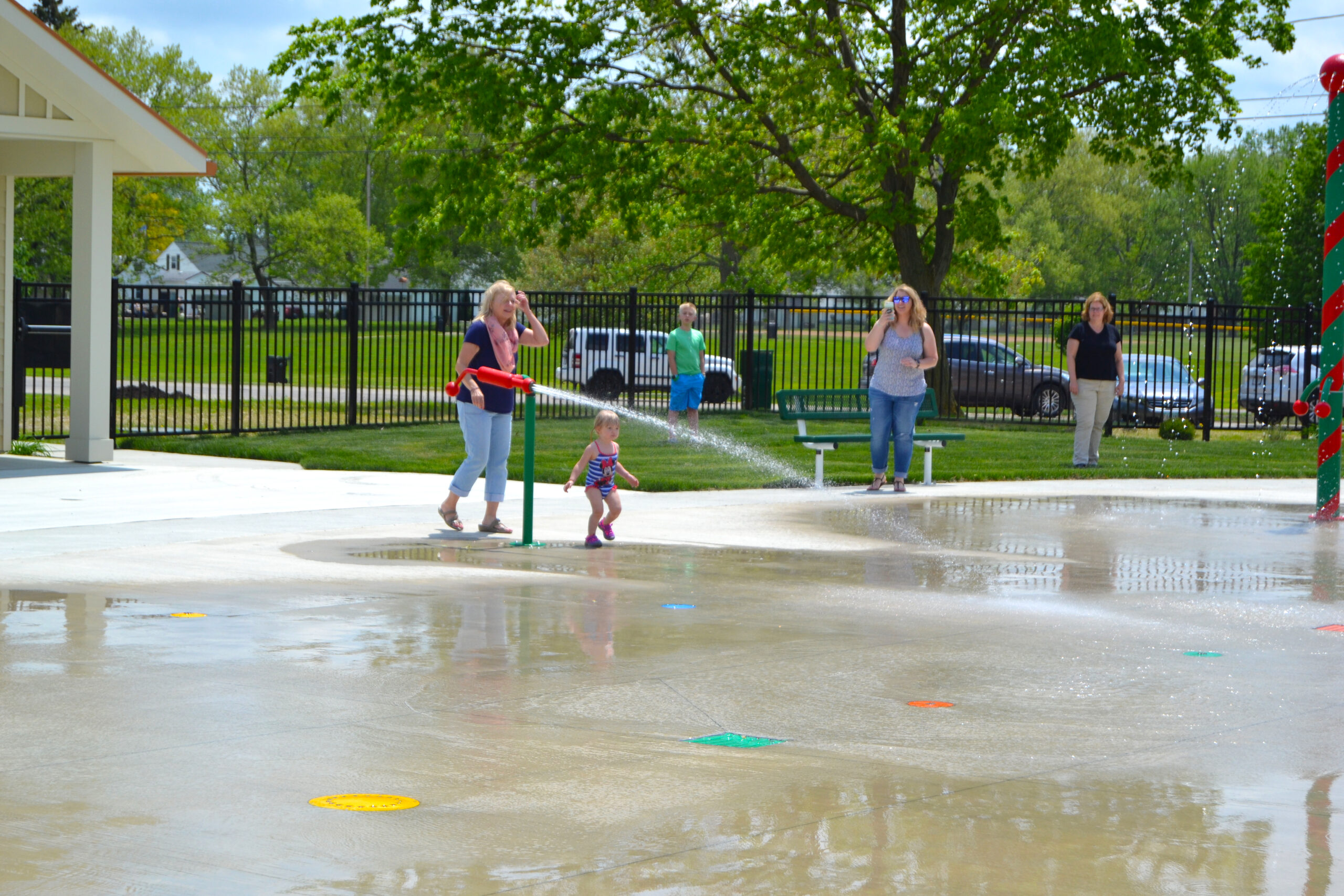 AQ 0118- 25 Elyria West Park Splash Pad, OH