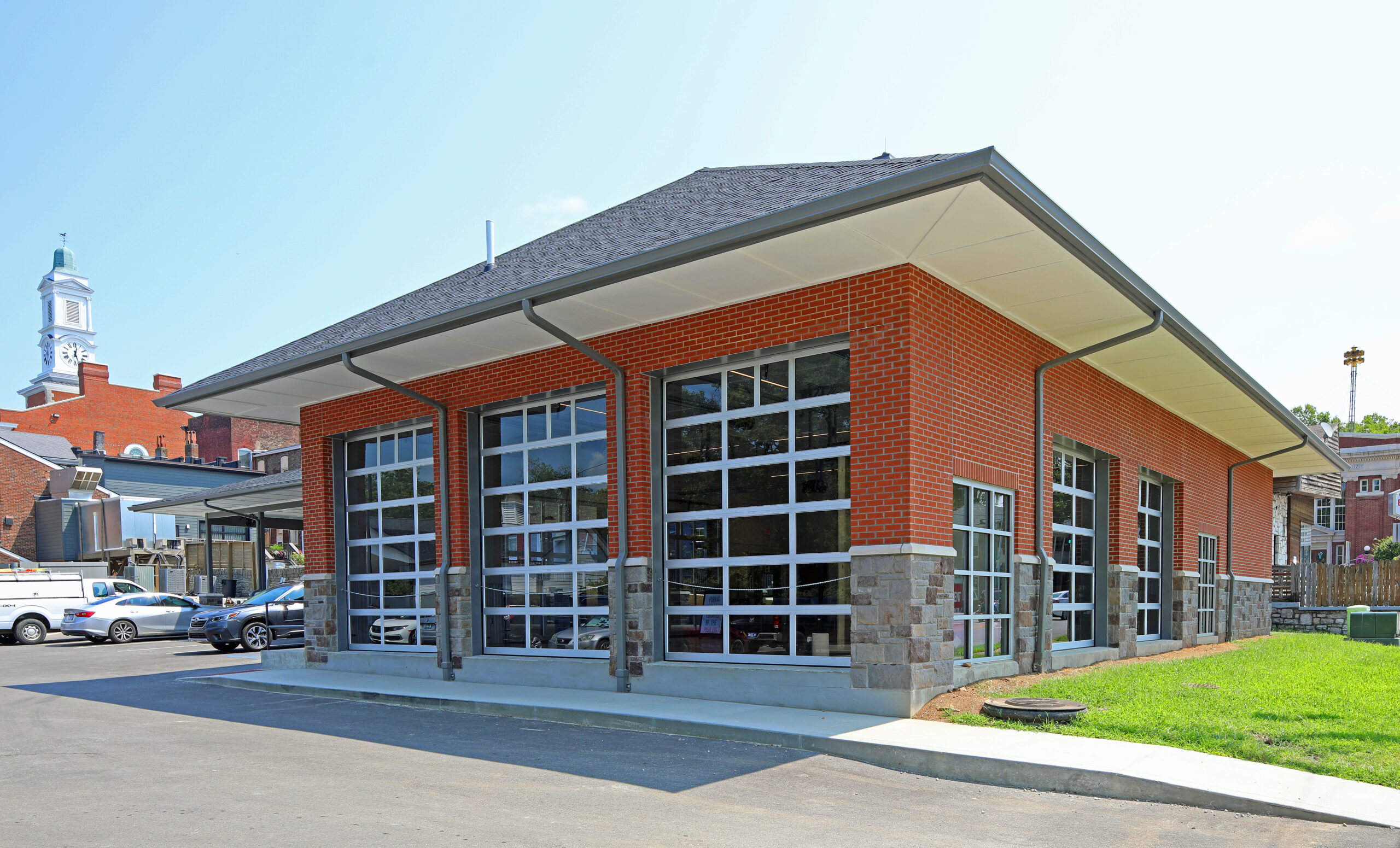 MUN 0063-01 Versailles Pavilion and Boardwalk, Versailles, KY