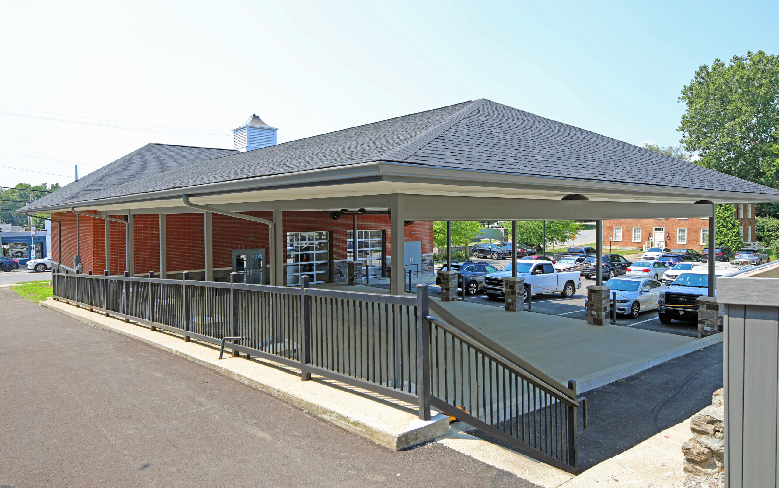 MUN 0063-04 Versailles Pavilion and Boardwalk, Versailles, KY fixed