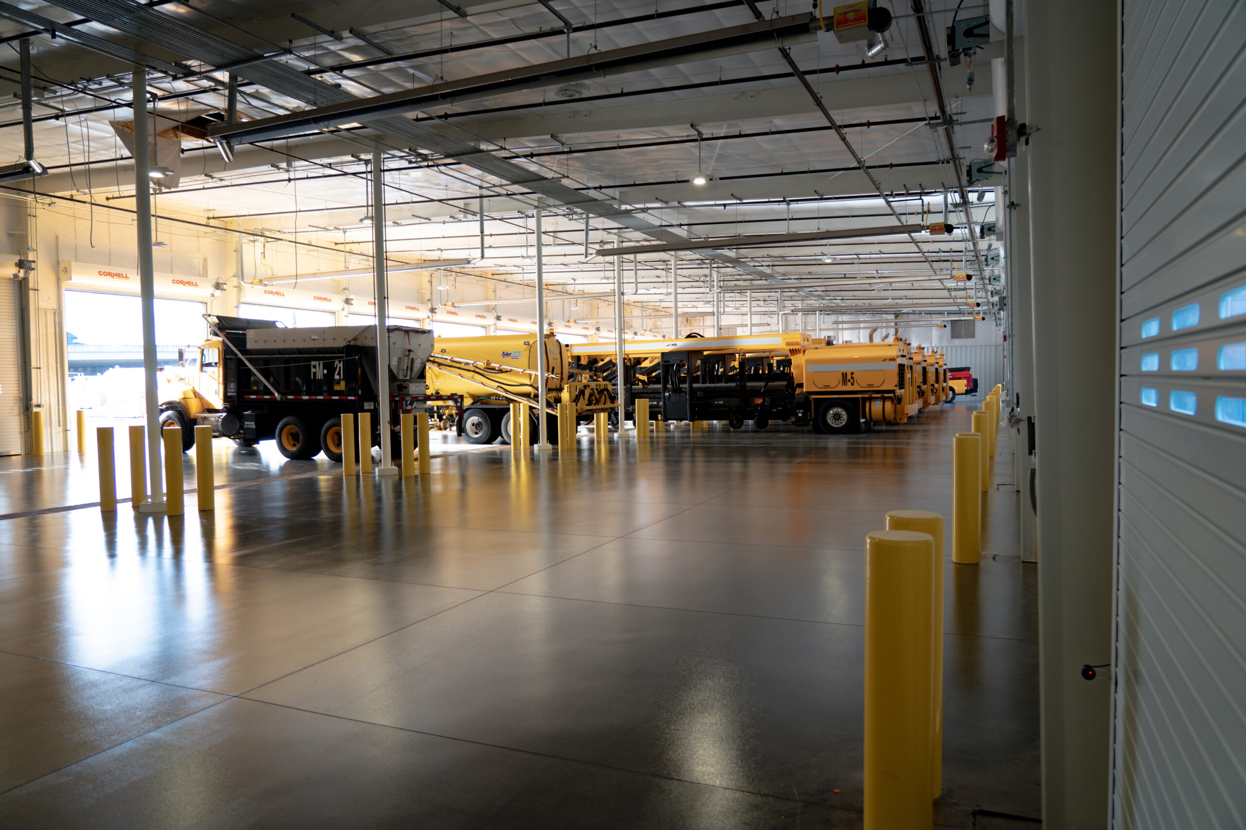 MUN 0059-33 Muhammad Ali International Airport Snow Removal Equipment Bldg, Louisville, KY